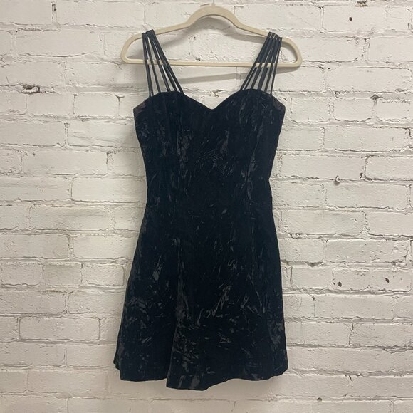 Vintage Crushed Velvet Black Dress Small - Picture 1 of 6